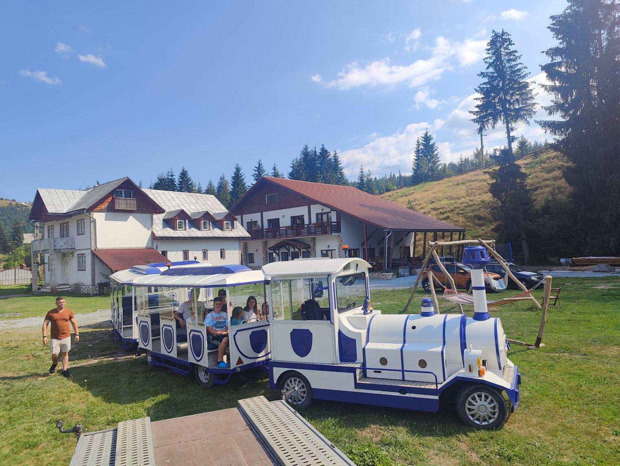 Pensiunea Trei Brazi Arieşeni Dış mekan fotoğraf