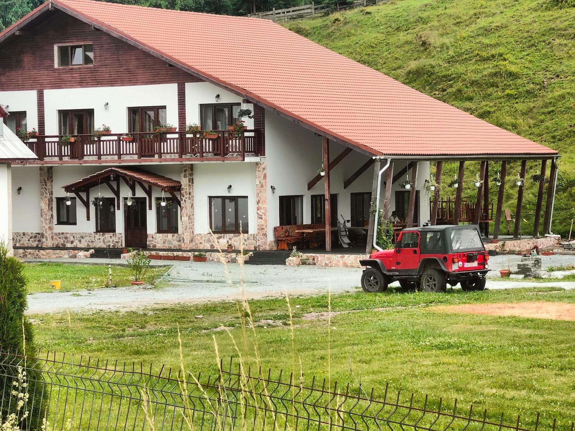 Pensiunea Trei Brazi Arieşeni Dış mekan fotoğraf
